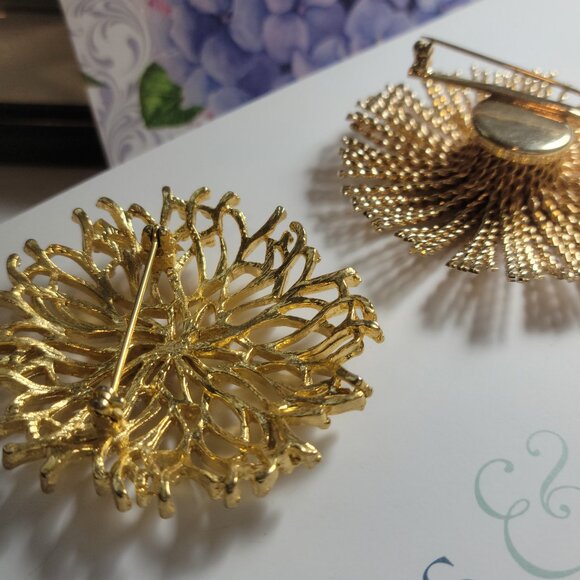 DAUGHTERS AND MOTHER'S GIFT BROOCH FOR SPECIAL DAY WEDDING BIRTHDAY GIFTS - Picture 4 of 7